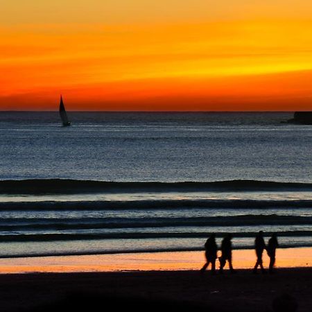 Porto'S City Park & Surf Beach Rooms Матосиньос Екстериор снимка